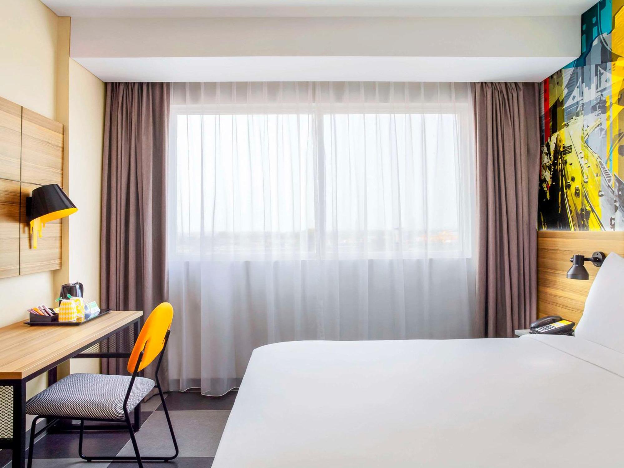 Ibis Styles Bekasi Jatibening Hotel Ngoại thất bức ảnh